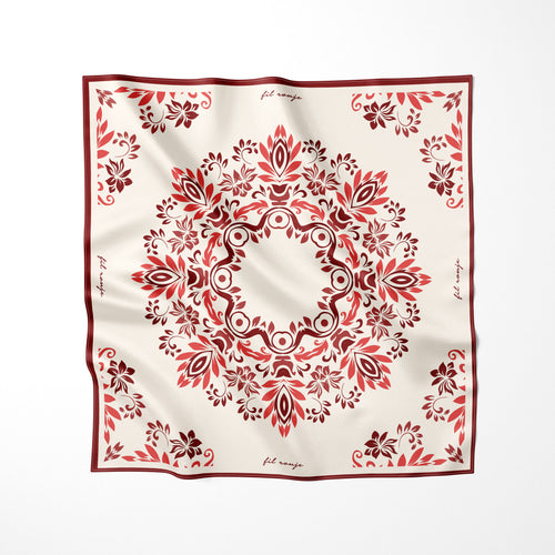 Cara-Foulard 90x90 in 100% seta