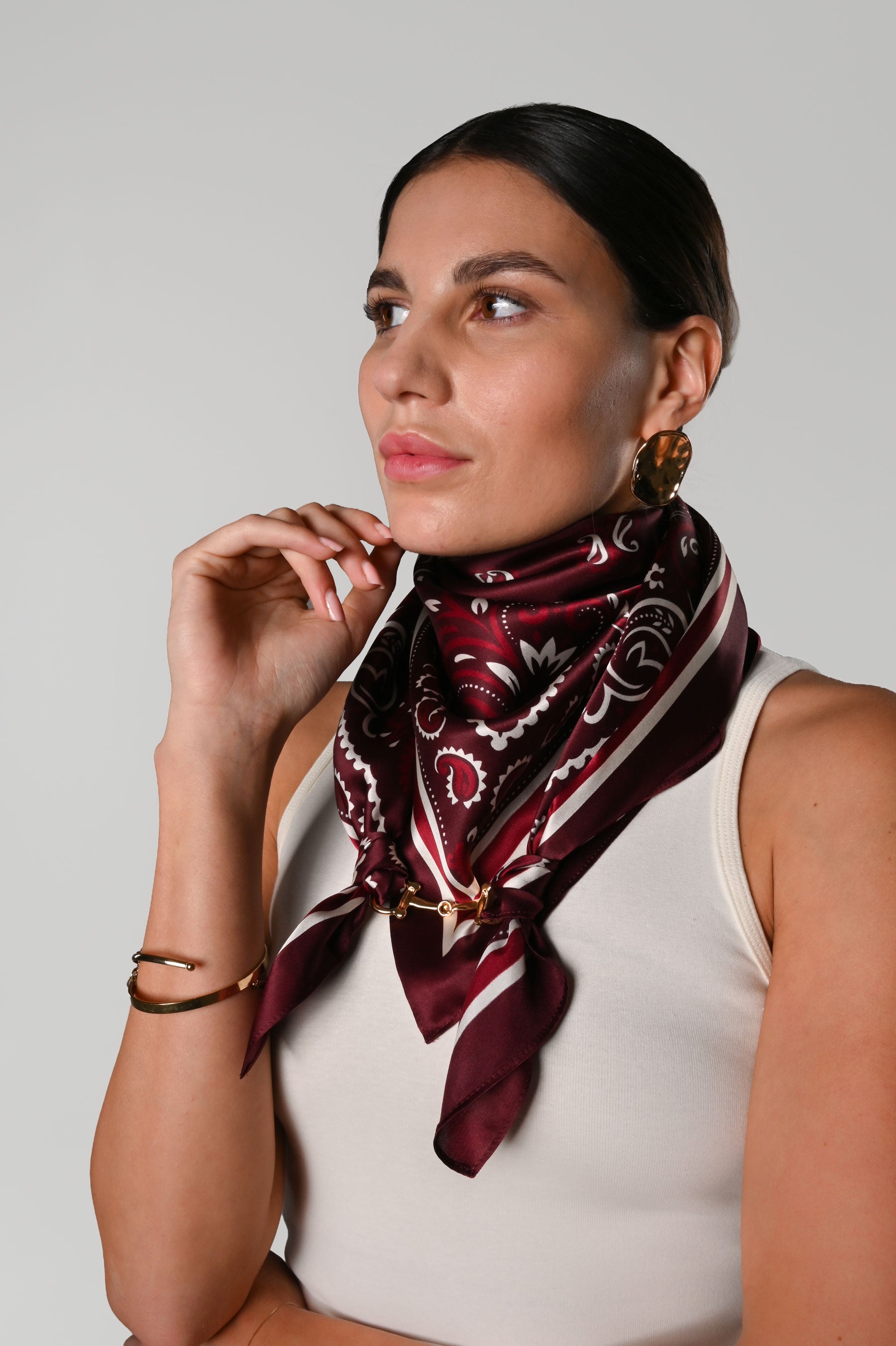 Essie-Foulard 90x90 in 100% seta