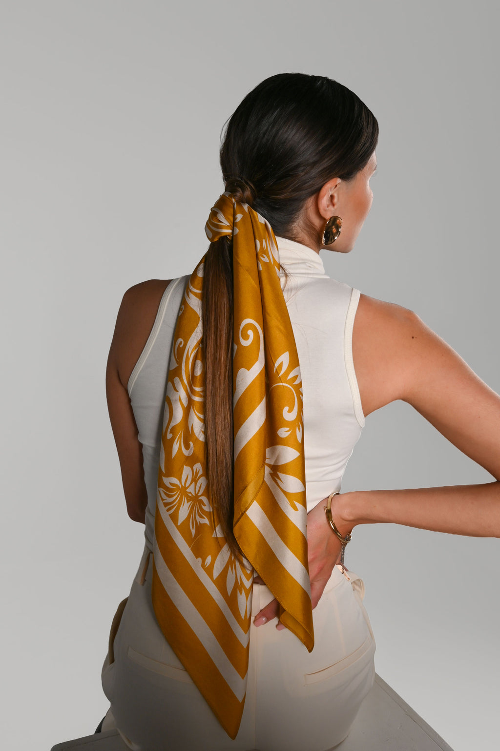 Bella-Foulard 90x90 in 100% seta