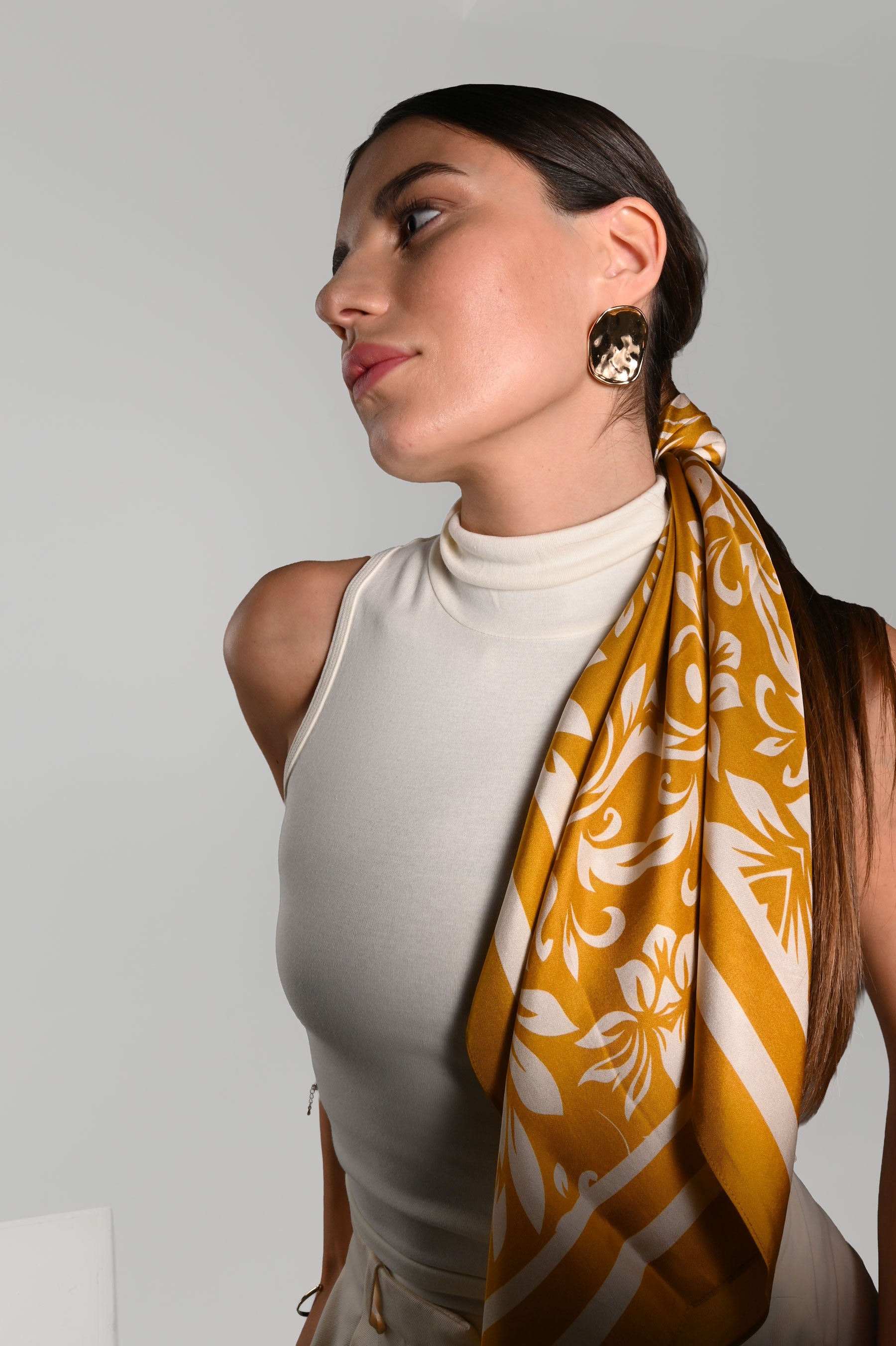 Bella-Foulard 90x90 in 100% seta