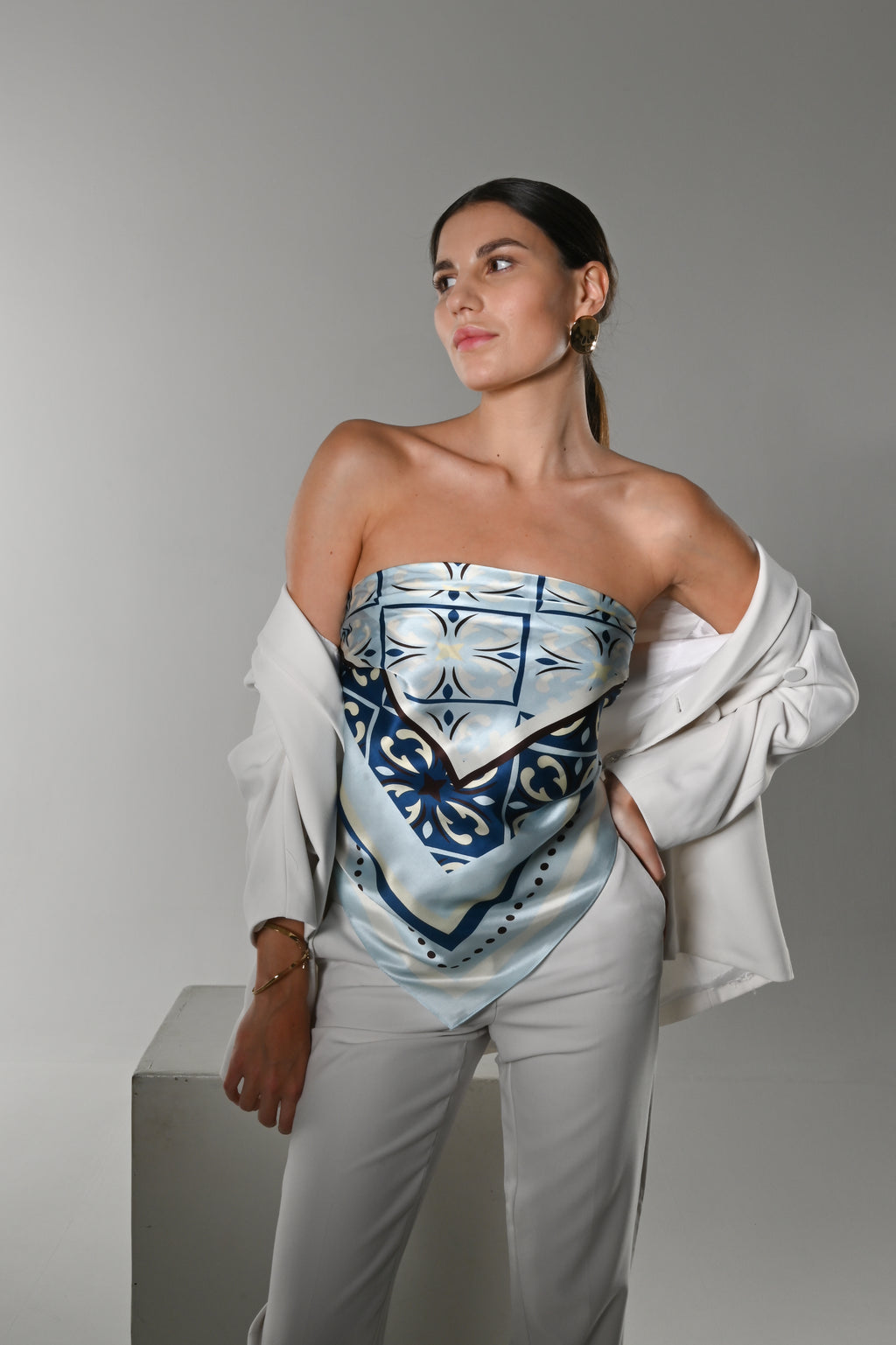 Camille - Foulard 90x90 in 100% seta