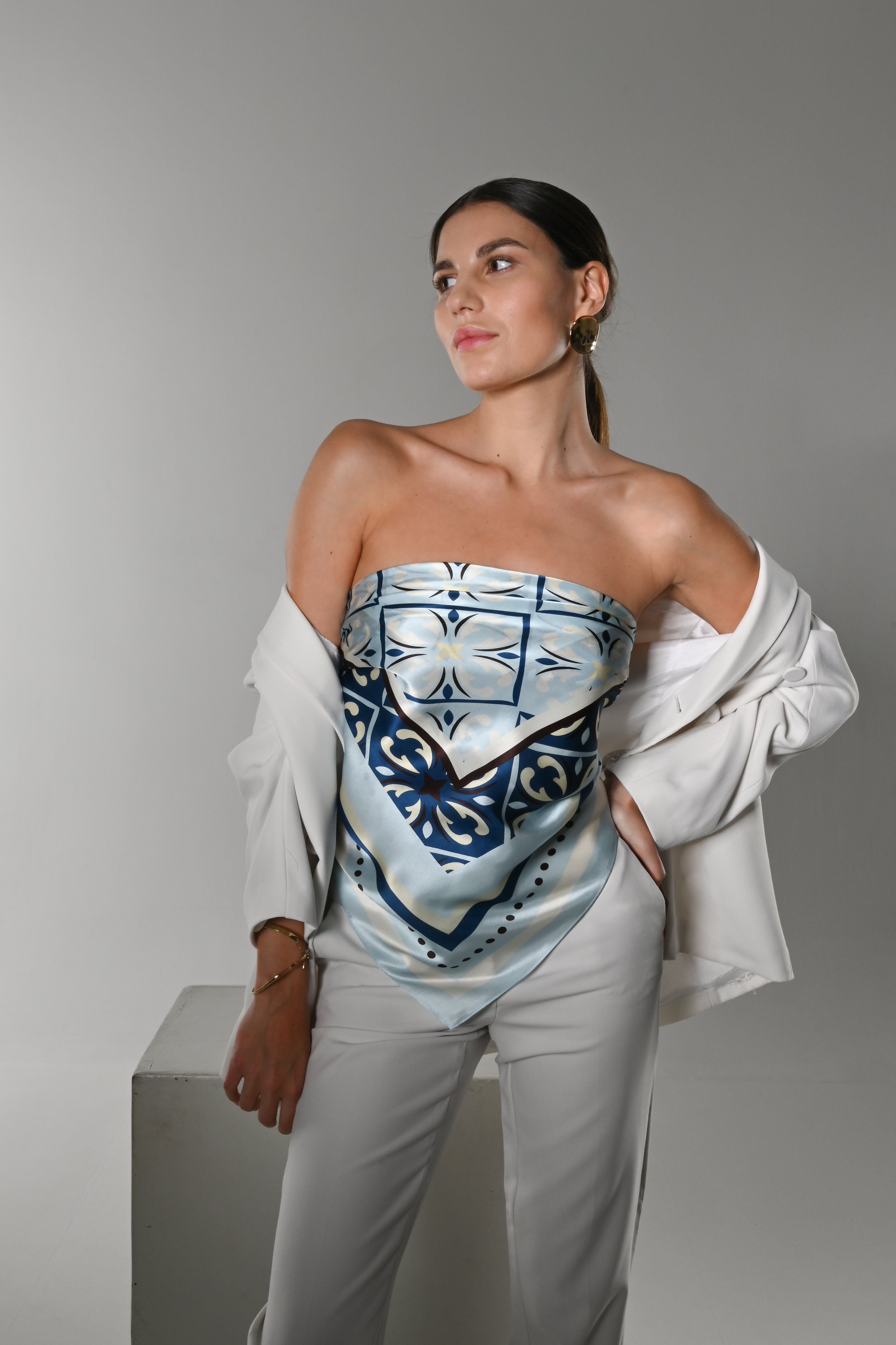 Camille - Foulard 90x90 in 100% seta