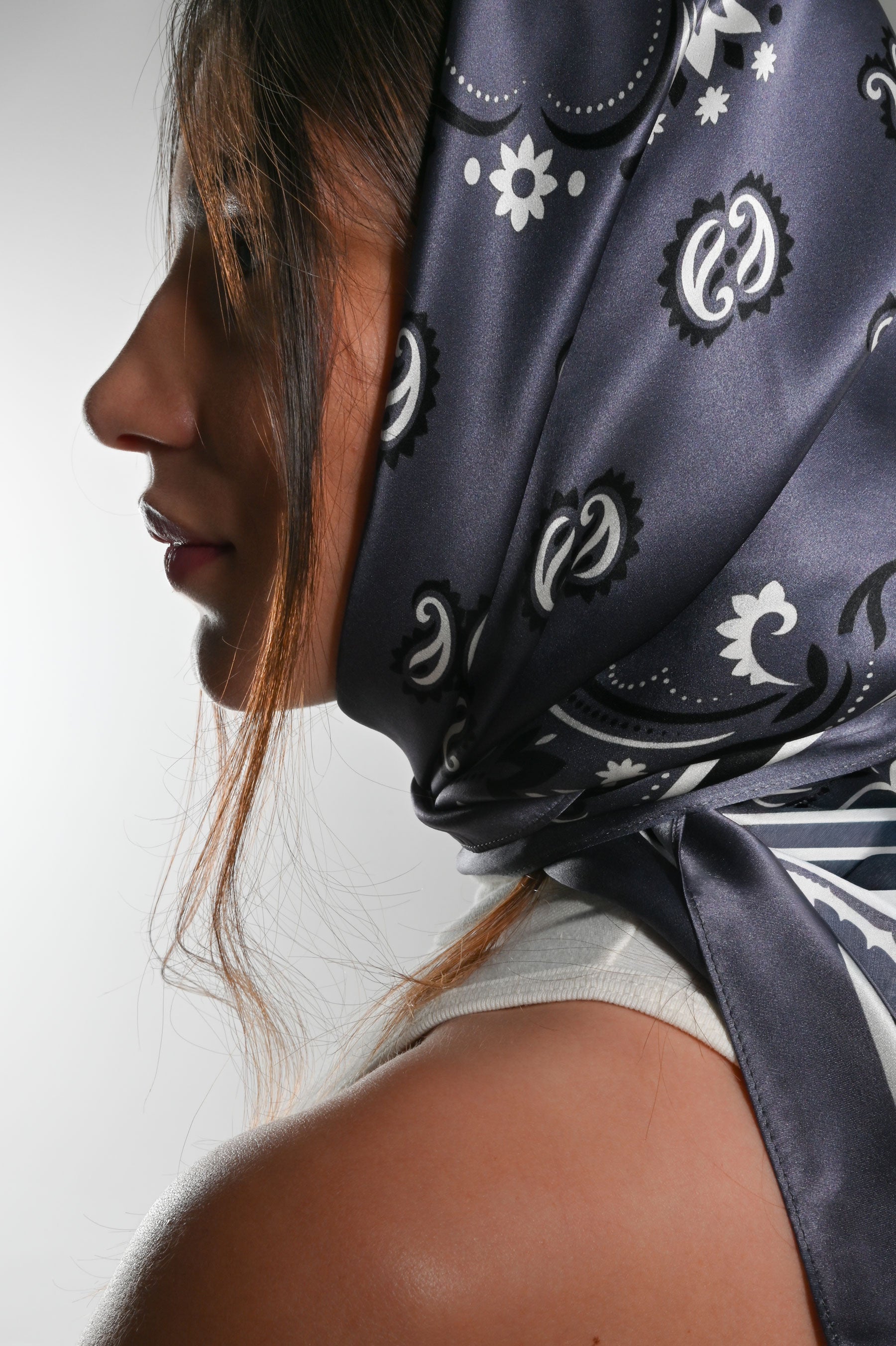 Charlie - Foulard 90x90 in 100% seta