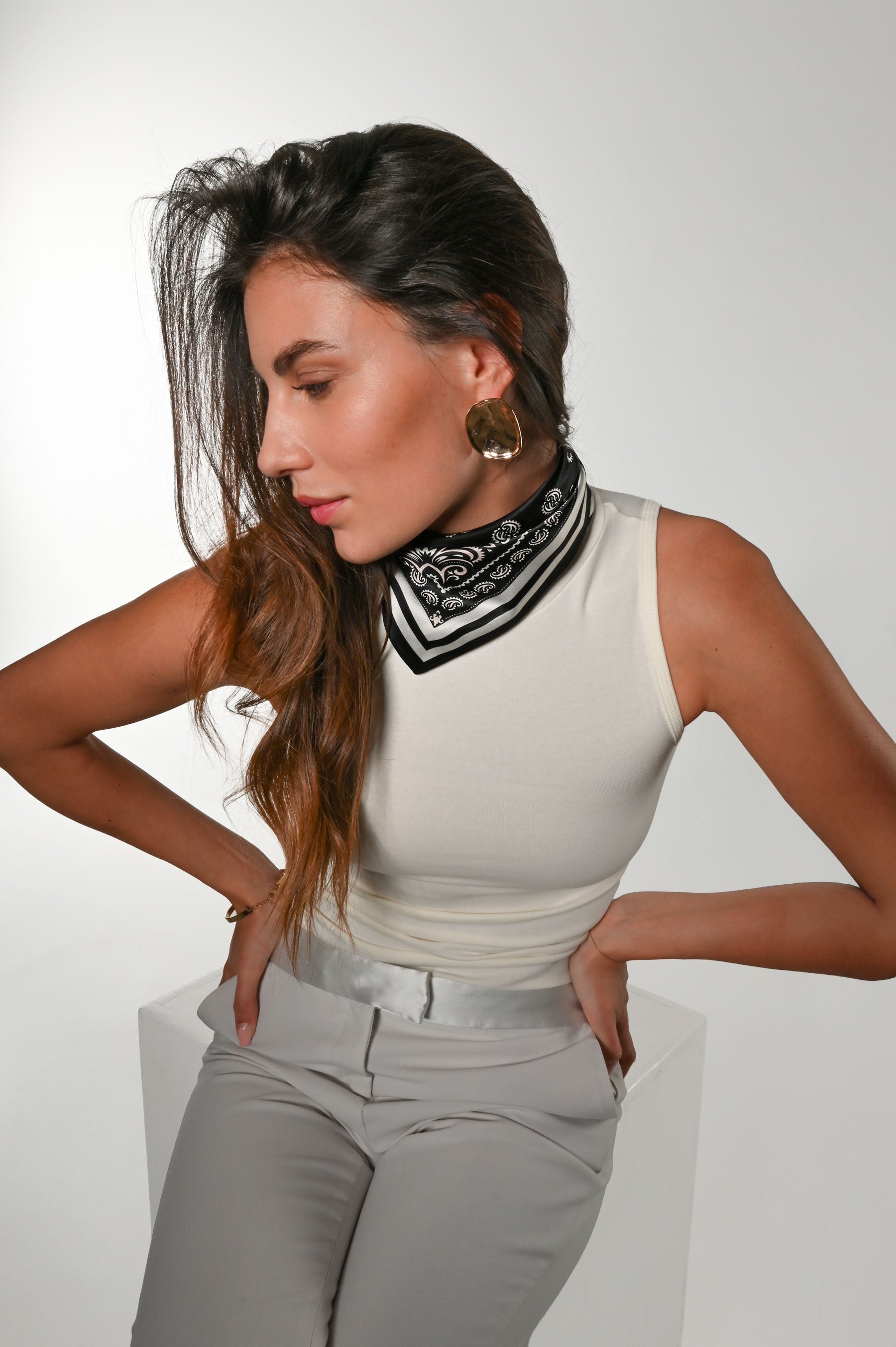 Claire (xs)-Foulard 45x45 in 100% seta