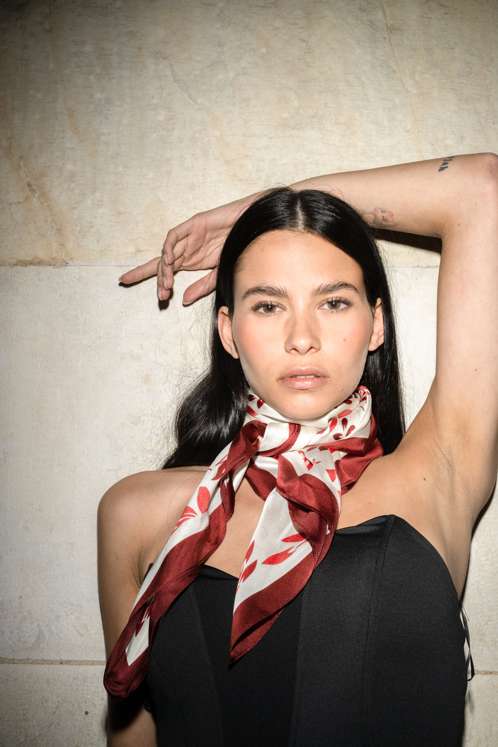 Cara-Foulard 90x90 in 100% seta