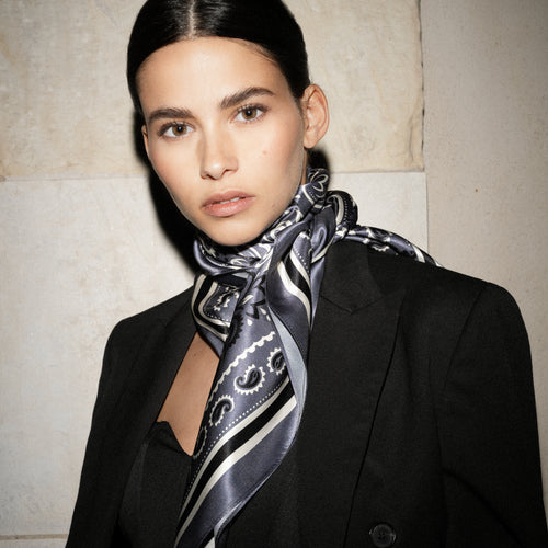 Charlie - Foulard 90x90 in 100% seta