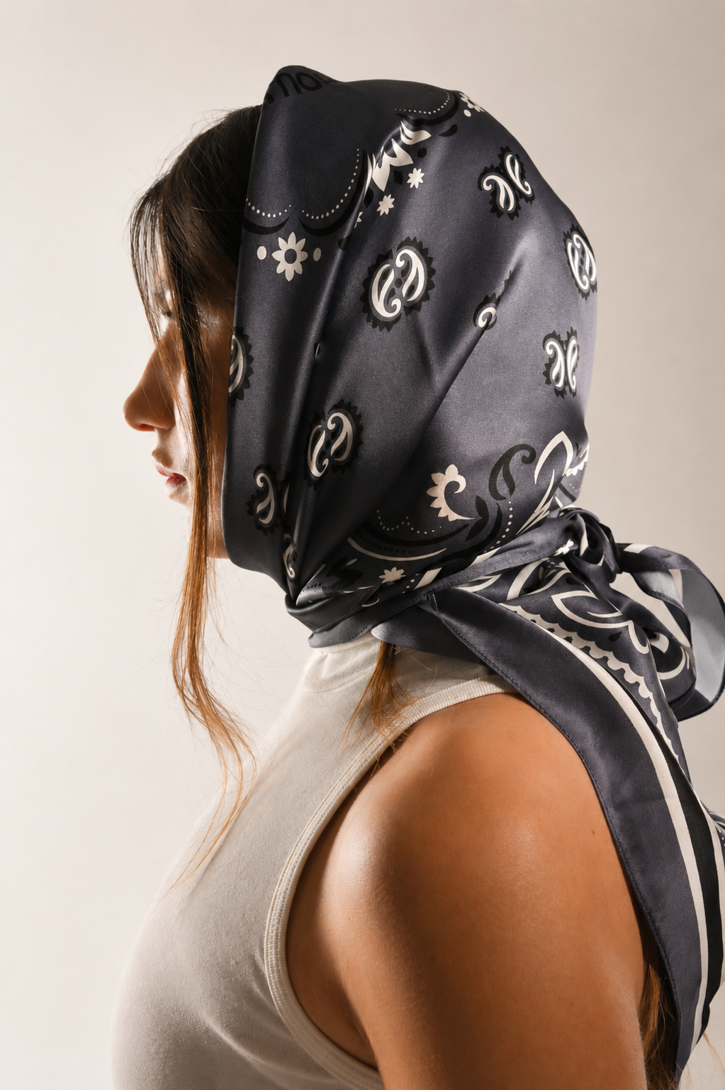 Charlie - Foulard 90x90 in 100% seta